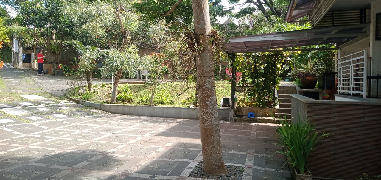 Rumah Jual di Dago - LT 620m² LB 200m²